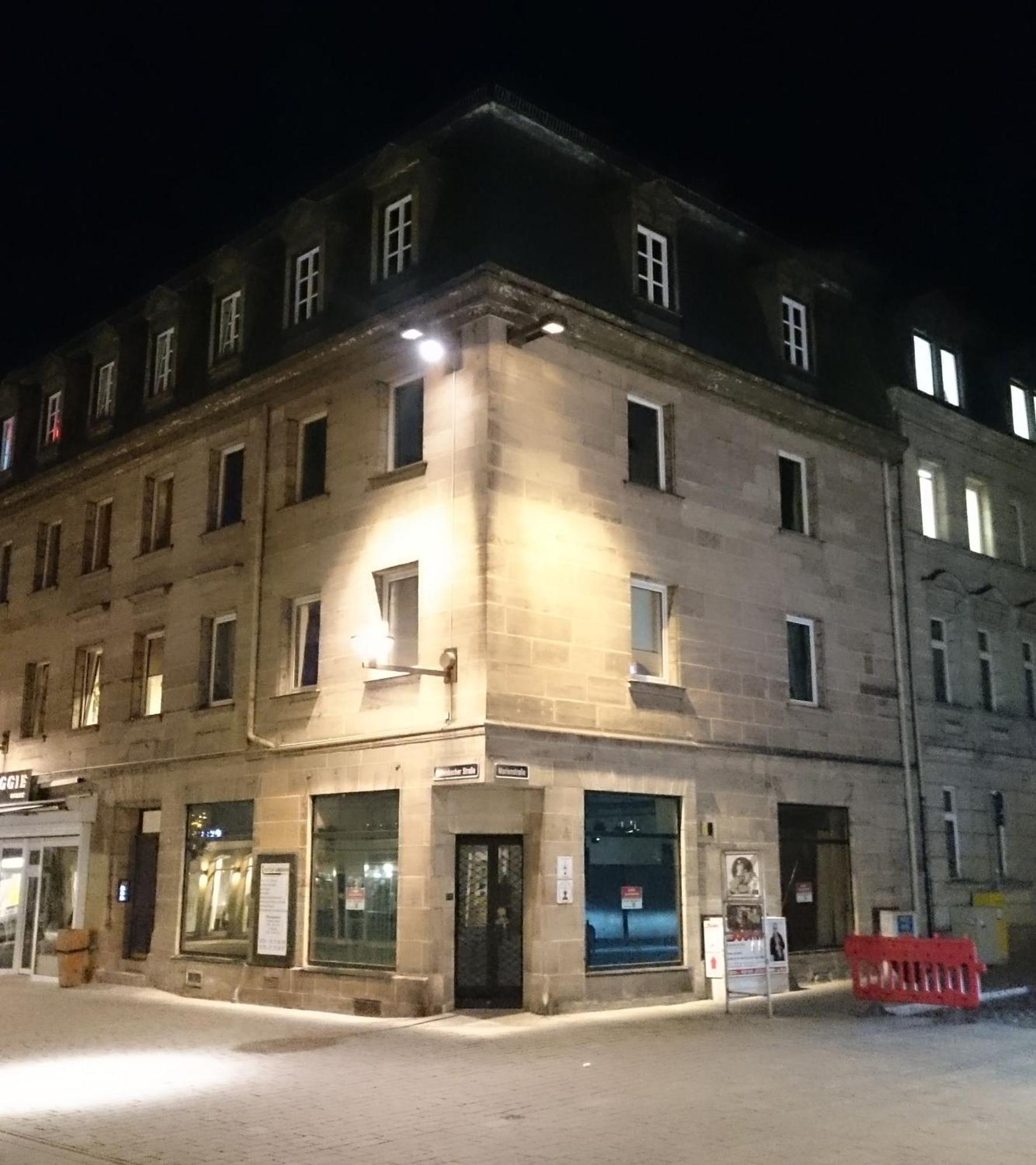 Privatzimmer Furth Zentrum Exteriör bild