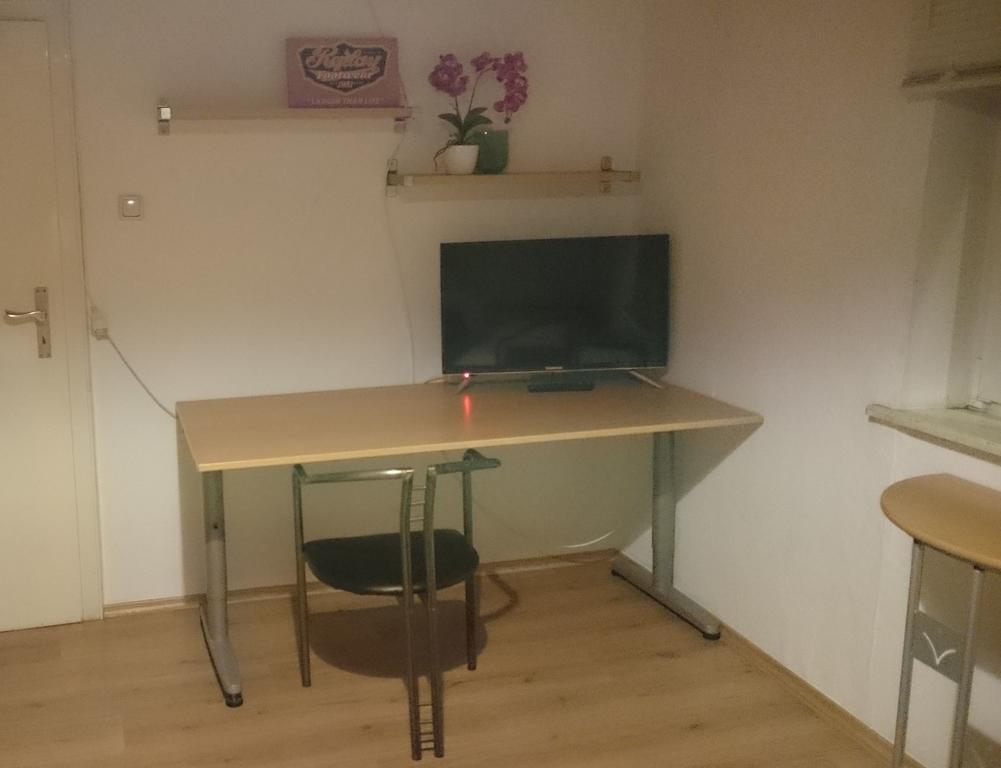Privatzimmer Furth Zentrum Exteriör bild